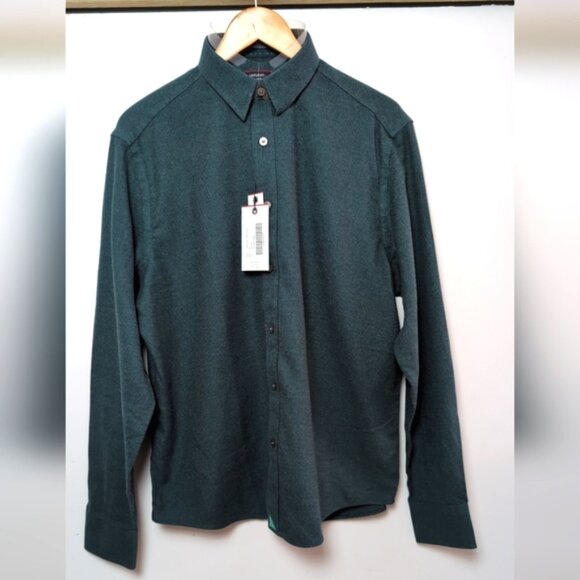 UNTUCK IT | Men's Dark Green Wrinkle-Free Veneto Button Down Cotton Shirt - Picture 4 of 6